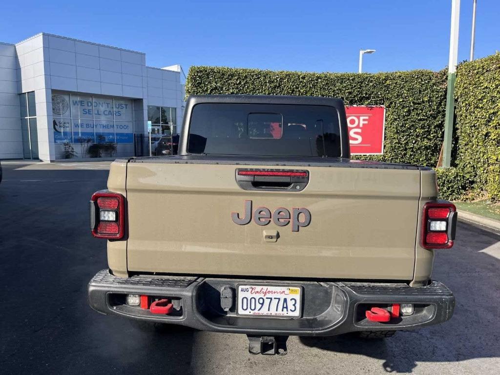 used 2020 Jeep Gladiator car, priced at $38,537