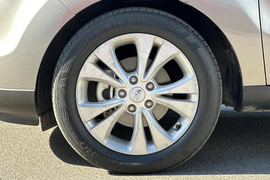 used 2015 Kia Soul car, priced at $9,492