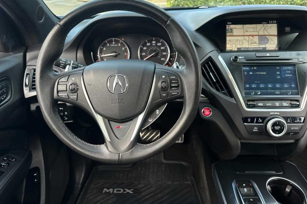 used 2020 Acura MDX car, priced at $34,423