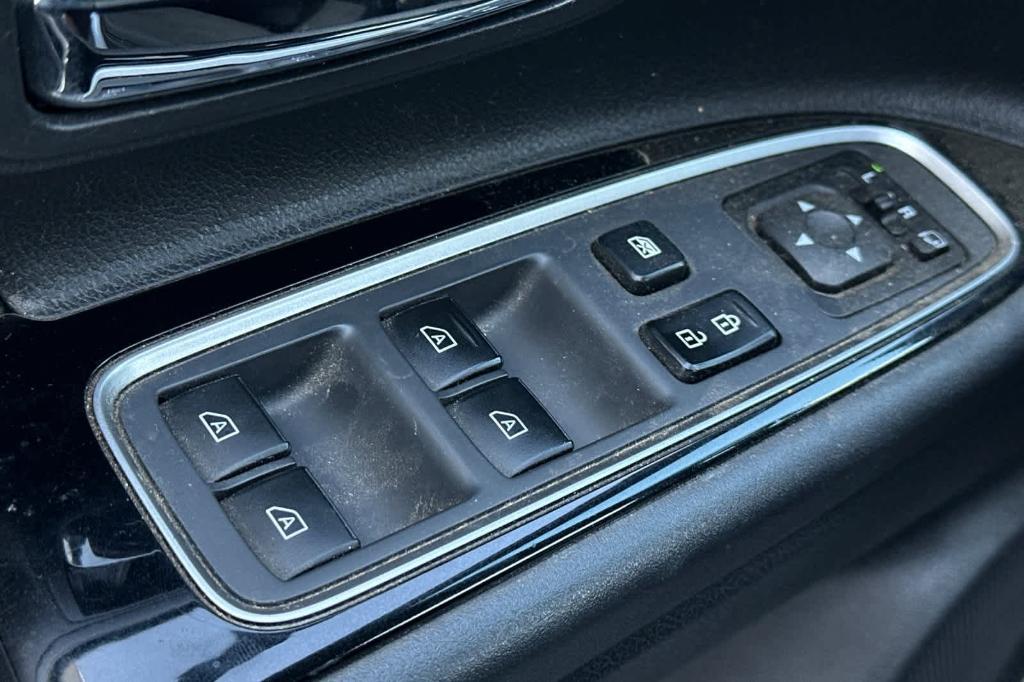 used 2022 Mitsubishi Outlander PHEV car, priced at $19,954