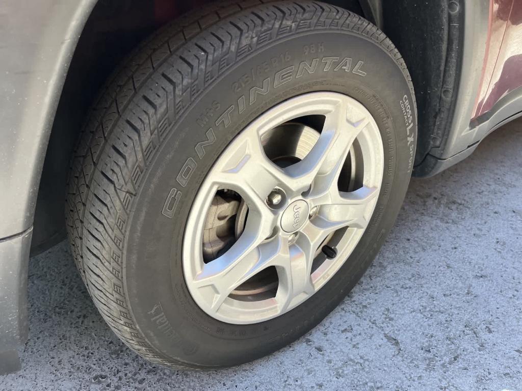 used 2022 Jeep Compass car, priced at $20,306