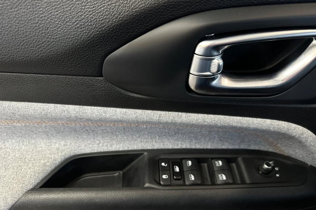 used 2022 Jeep Compass car, priced at $19,280