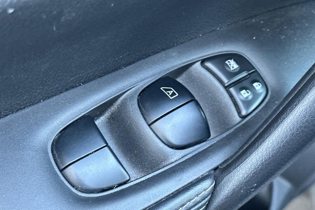 used 2021 Nissan Rogue Sport car, priced at $16,618