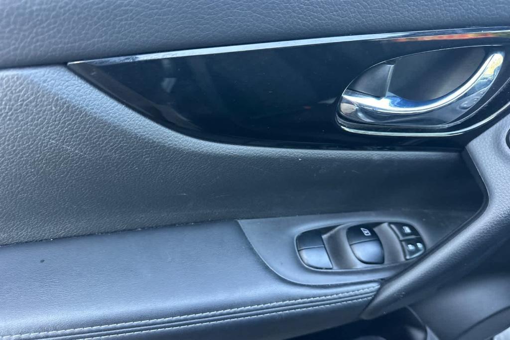 used 2021 Nissan Rogue Sport car, priced at $16,618