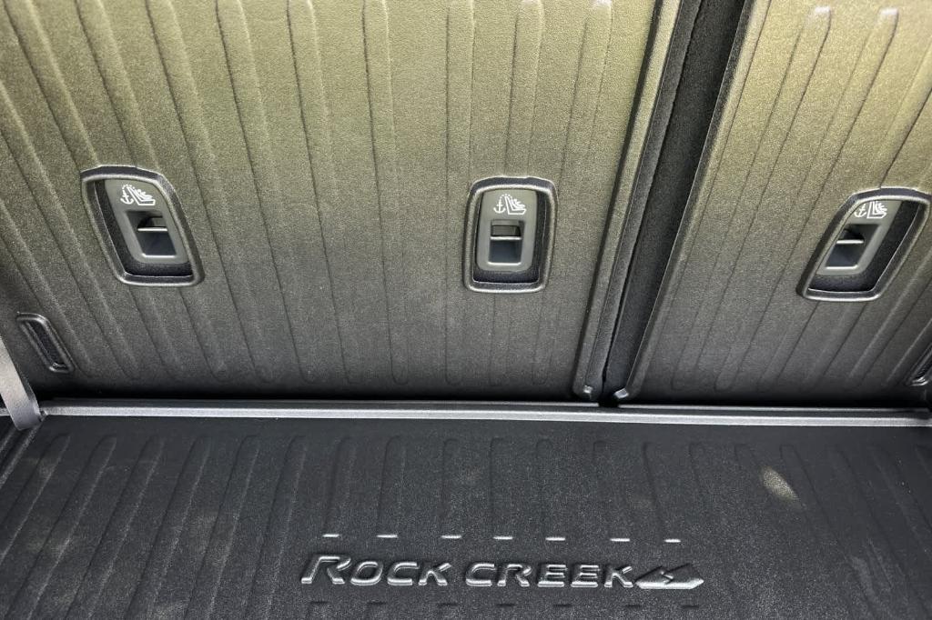 new 2025 Nissan Pathfinder car, priced at $47,620