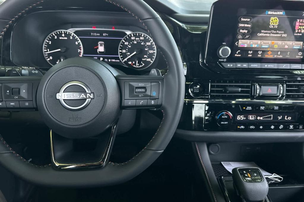 new 2025 Nissan Pathfinder car, priced at $47,620