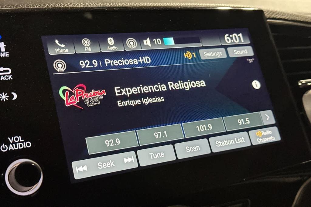 used 2021 Honda Pilot car, priced at $26,078