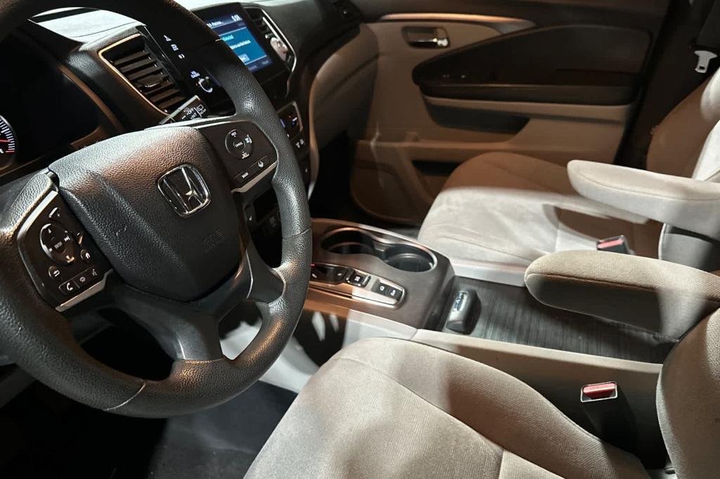 used 2021 Honda Pilot car, priced at $26,078