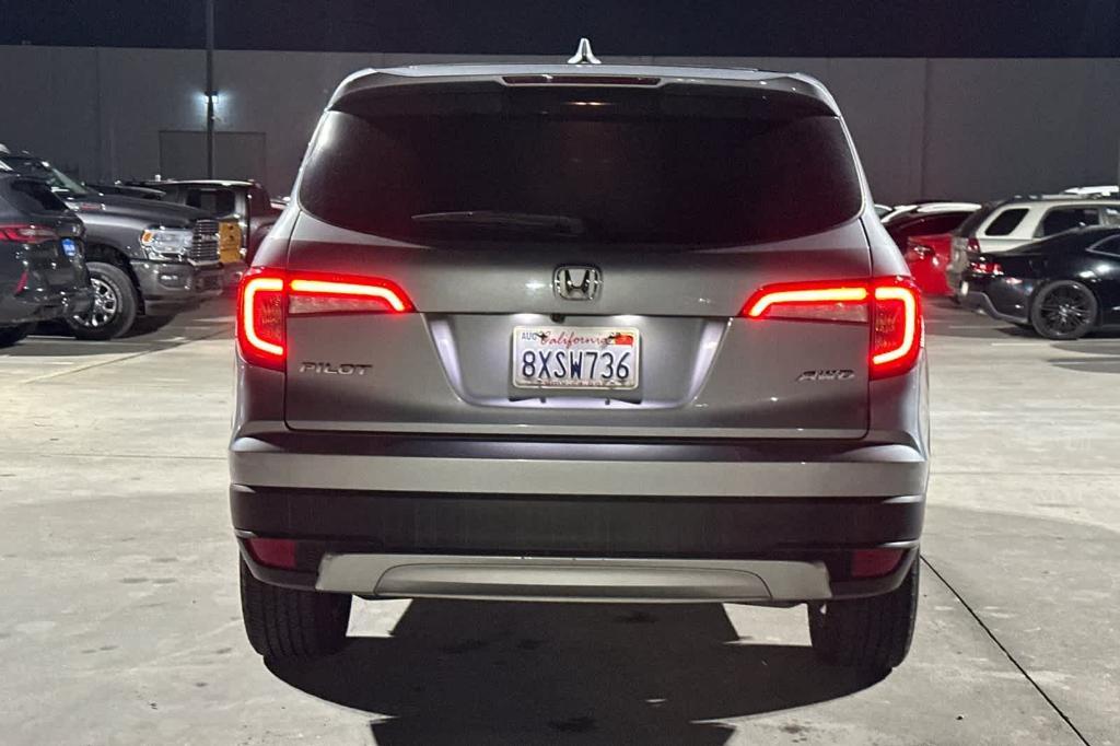 used 2021 Honda Pilot car, priced at $26,078