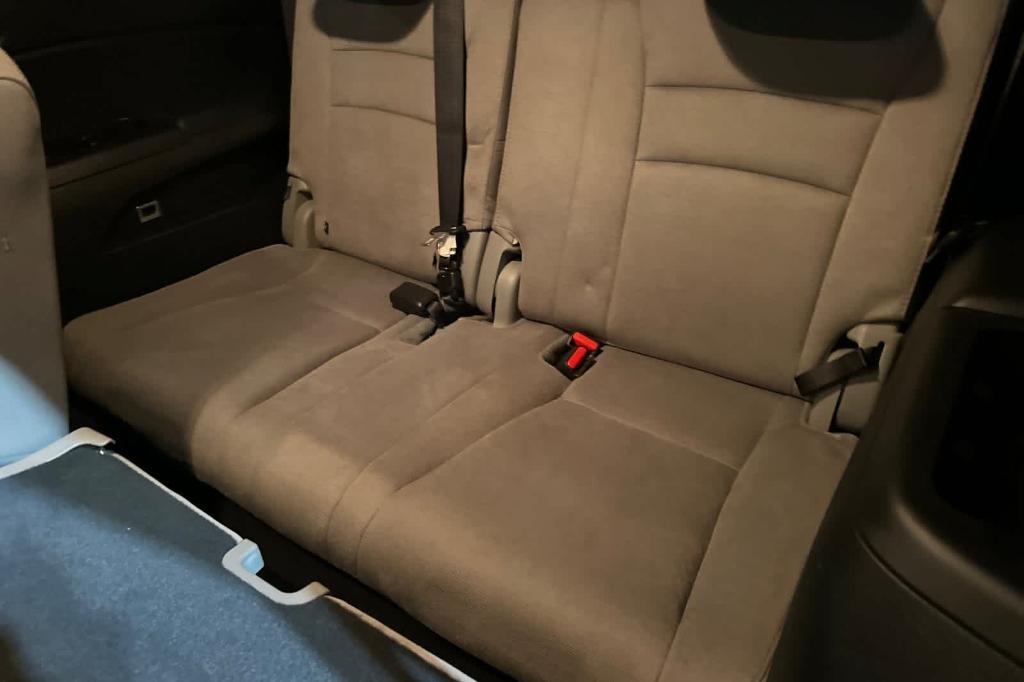 used 2021 Honda Pilot car, priced at $26,078