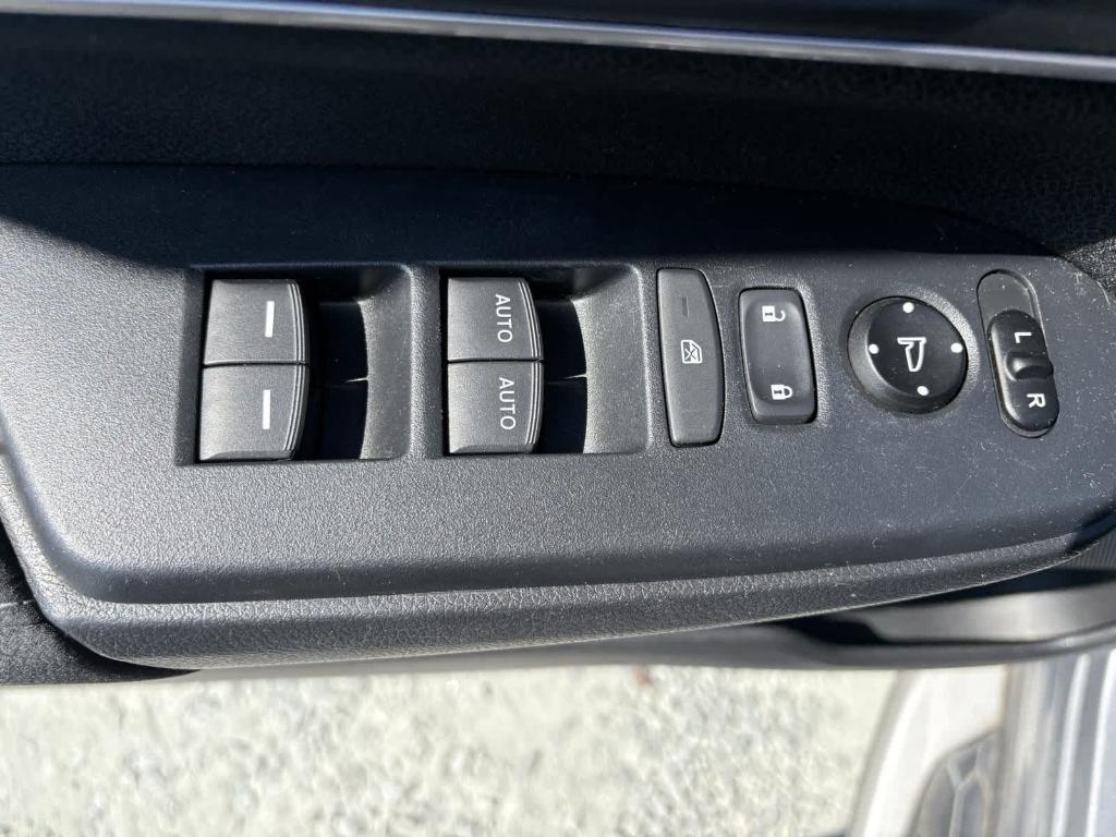 used 2019 Honda CR-V car, priced at $23,114