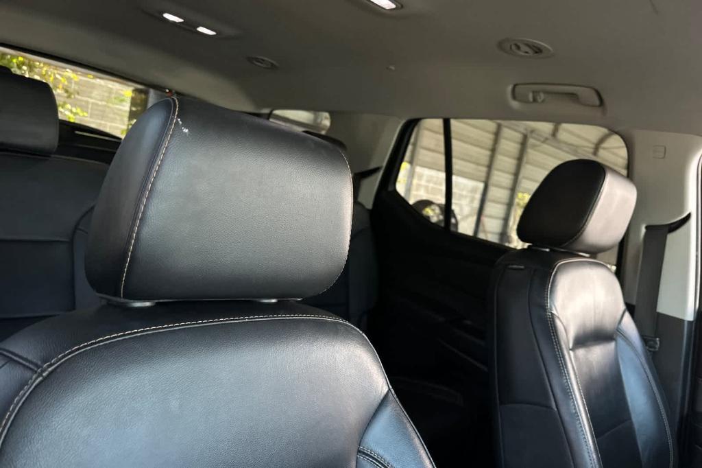 used 2020 Chevrolet Traverse car, priced at $21,021
