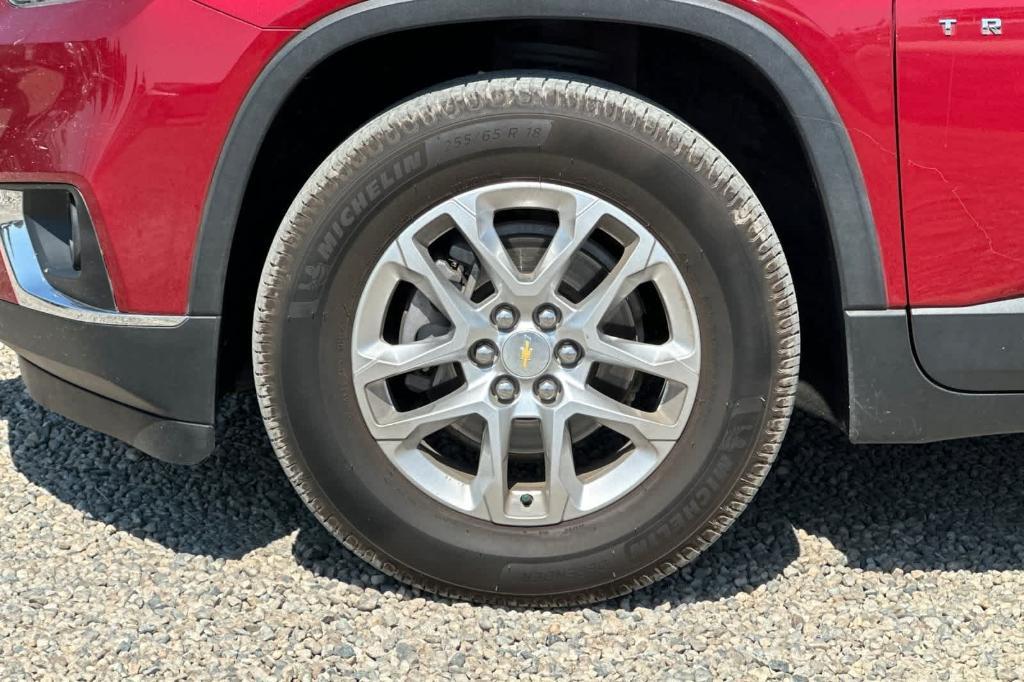 used 2020 Chevrolet Traverse car, priced at $21,021
