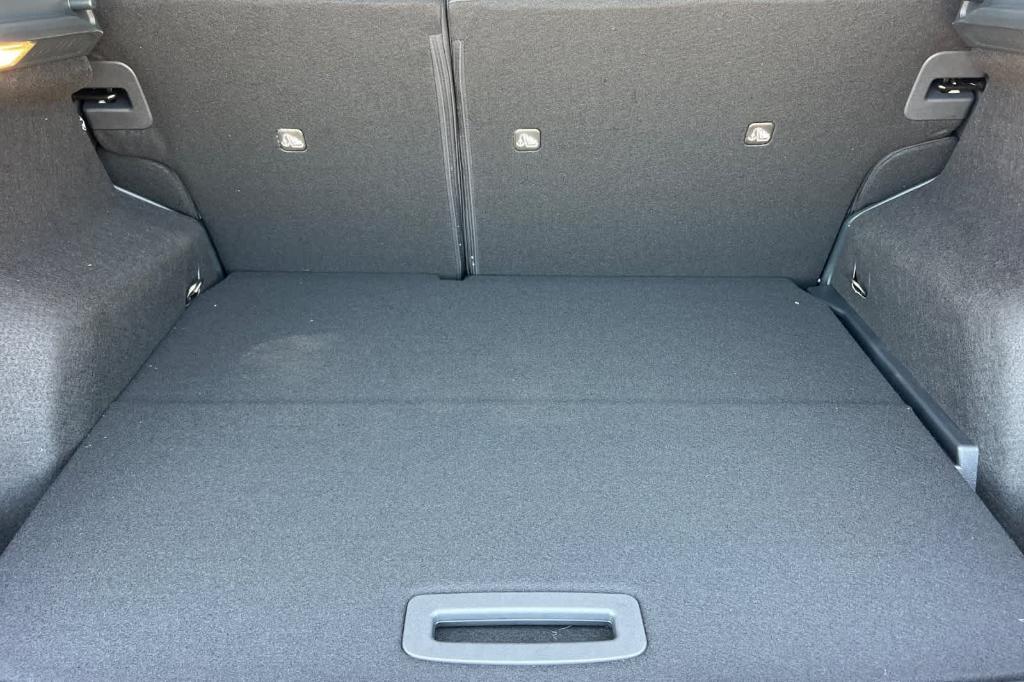 new 2025 Nissan Kicks car, priced at $28,895