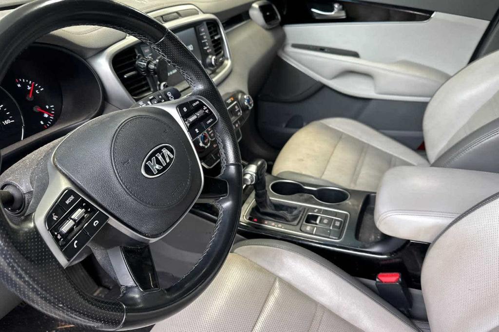 used 2019 Kia Sorento car, priced at $16,606