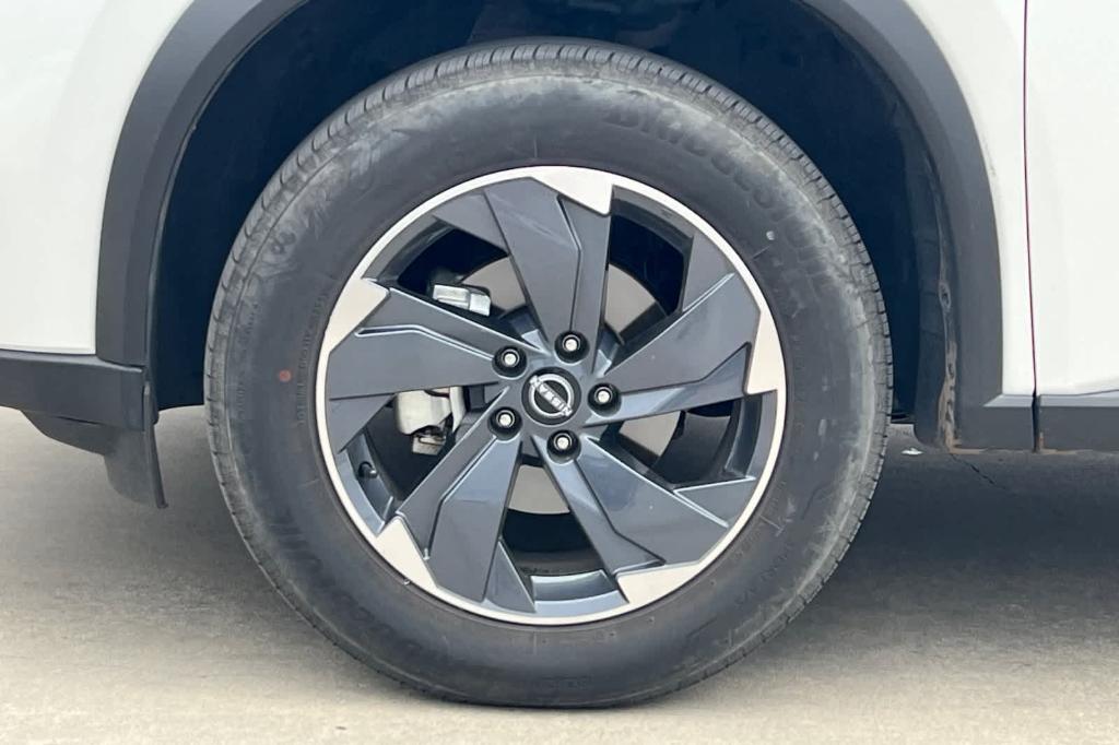 used 2025 Nissan Rogue car, priced at $21,890