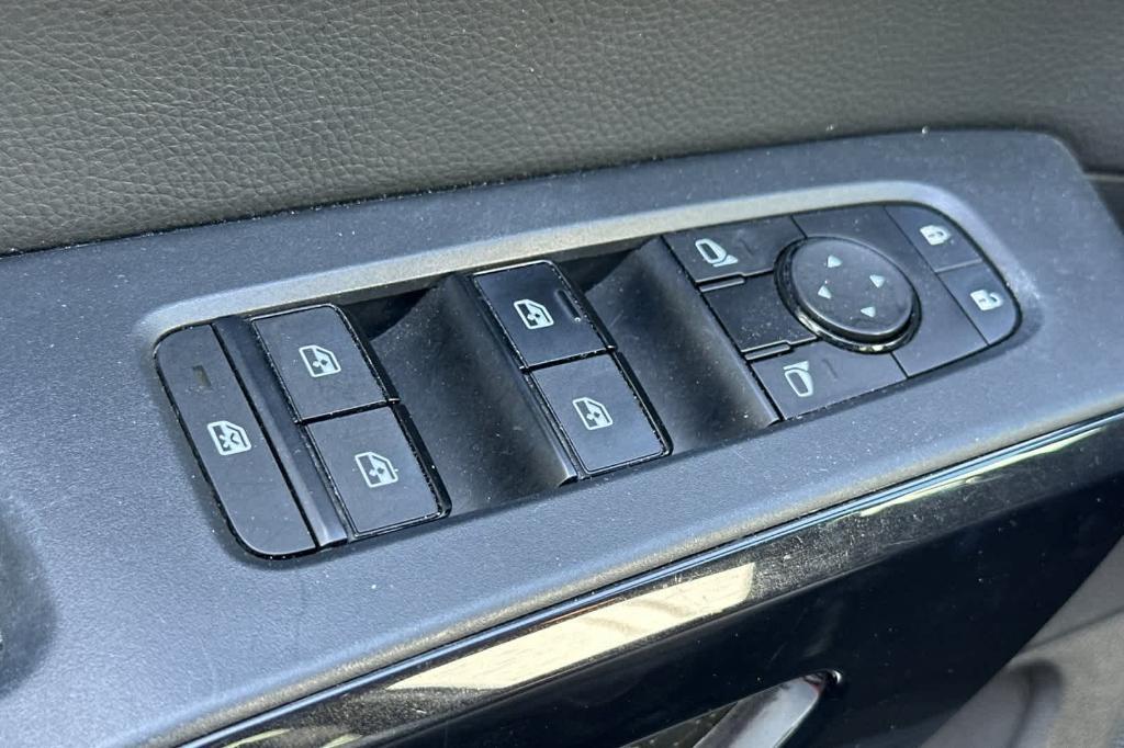 used 2023 Nissan Pathfinder car, priced at $28,968