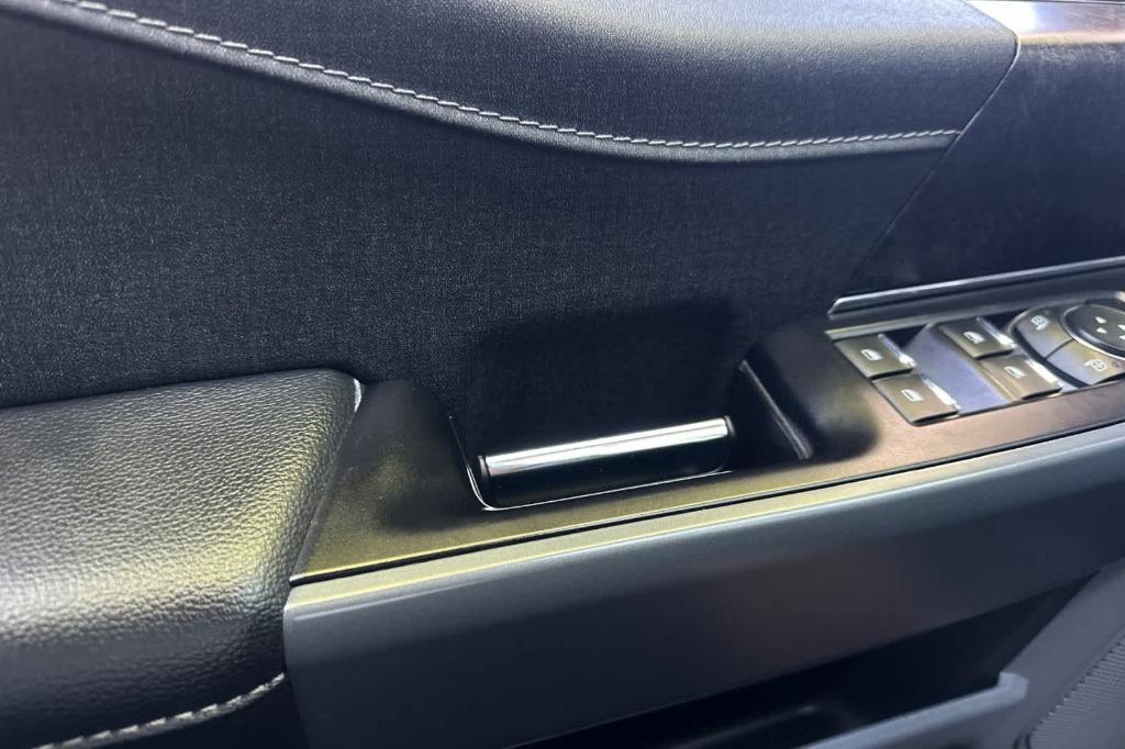 used 2023 Ford F-150 Lightning car, priced at $43,921