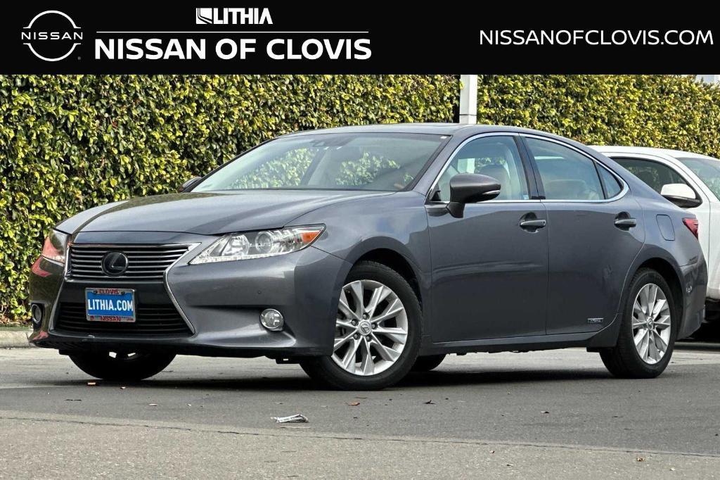 used 2013 Lexus ES 300h car, priced at $11,425