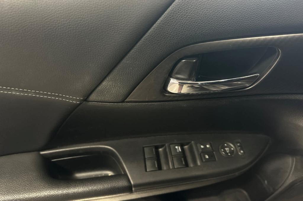 used 2016 Honda Accord car, priced at $13,389