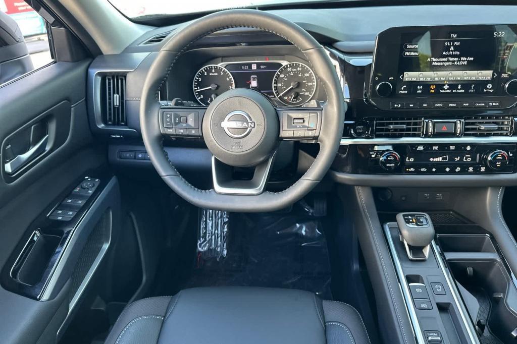 new 2025 Nissan Pathfinder car, priced at $40,828