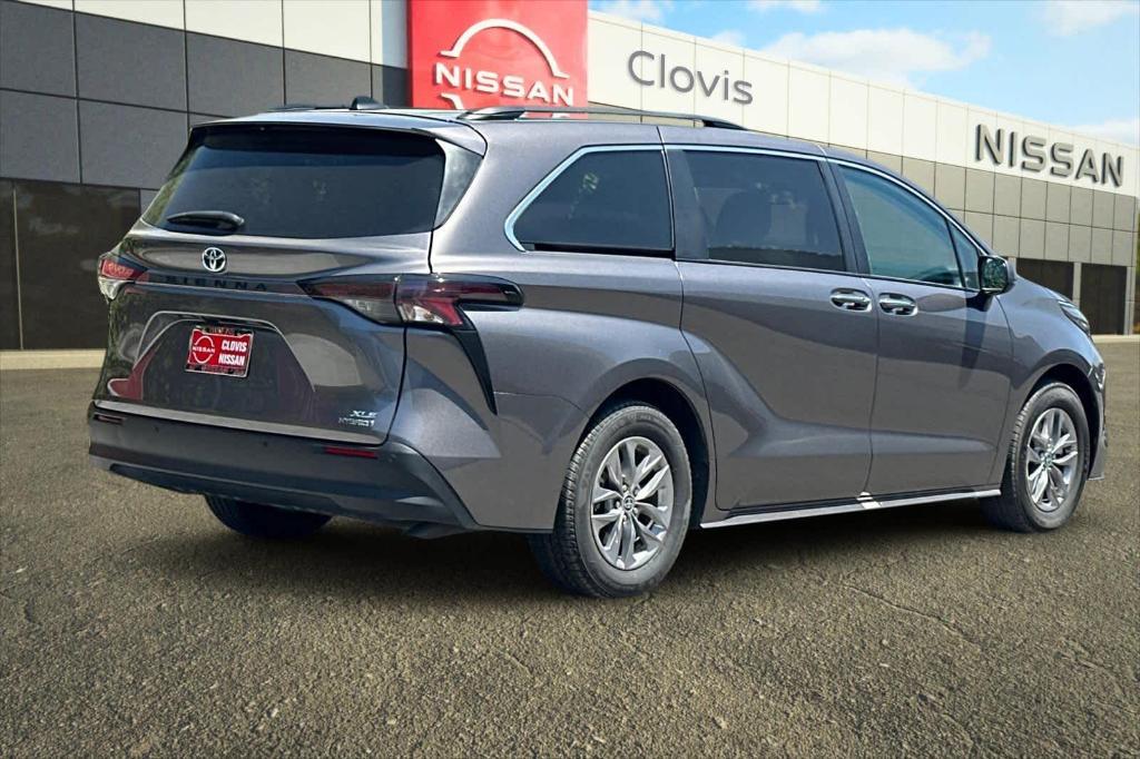 used 2023 Toyota Sienna car, priced at $39,295