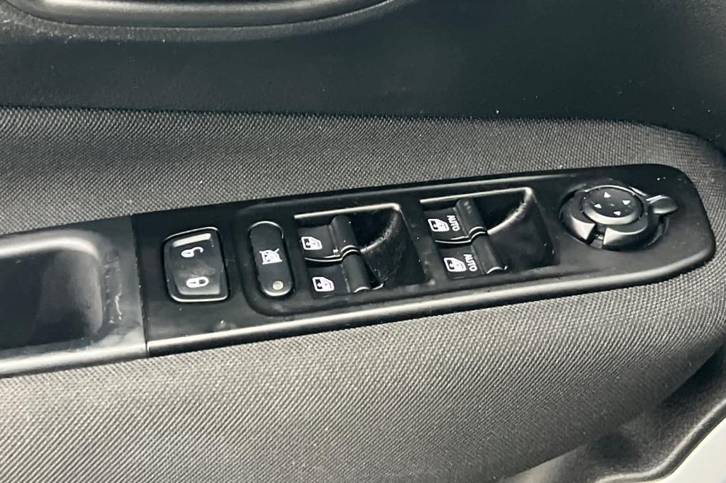 used 2020 Jeep Renegade car, priced at $17,236