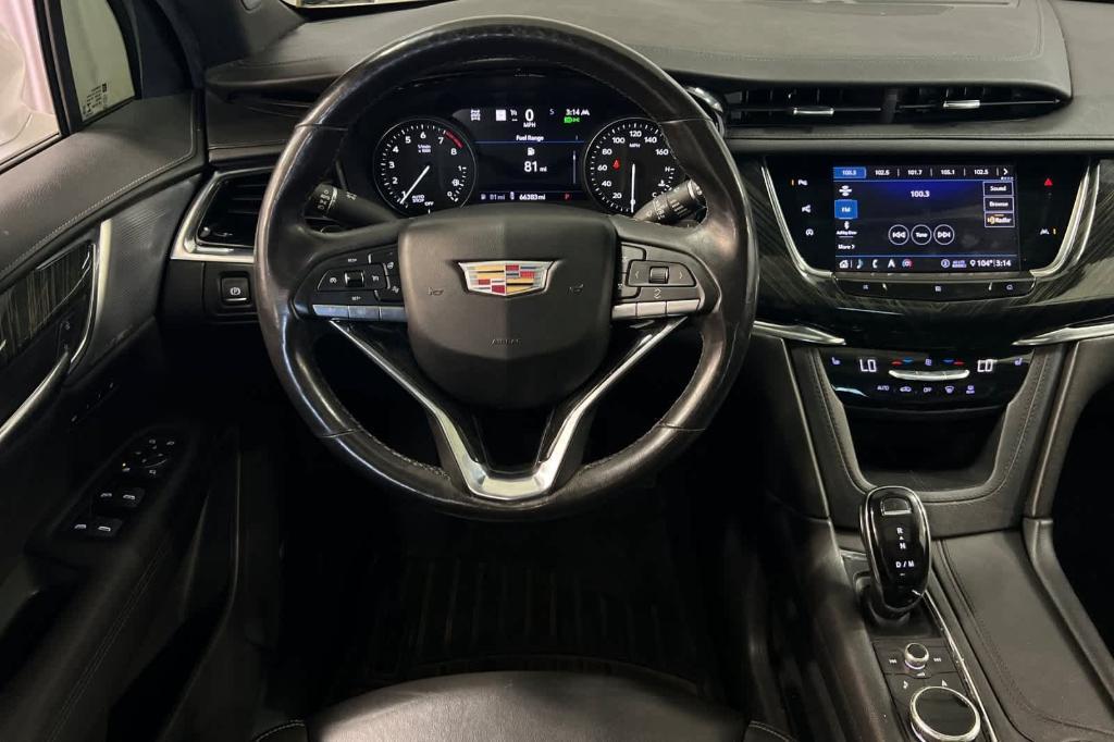 used 2020 Cadillac XT6 car, priced at $28,995