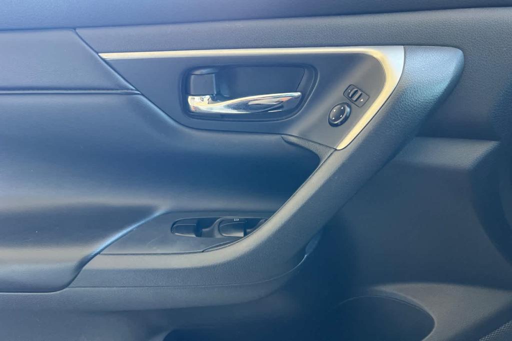used 2015 Nissan Altima car, priced at $7,268