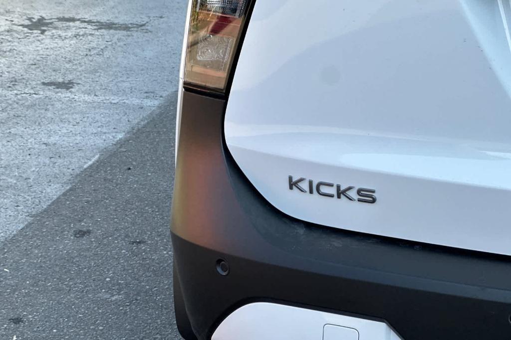 new 2025 Nissan Kicks car, priced at $25,069