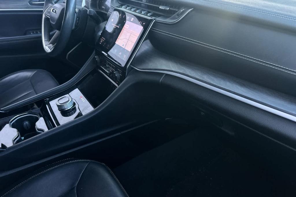used 2021 Jeep Grand Cherokee L car, priced at $25,432
