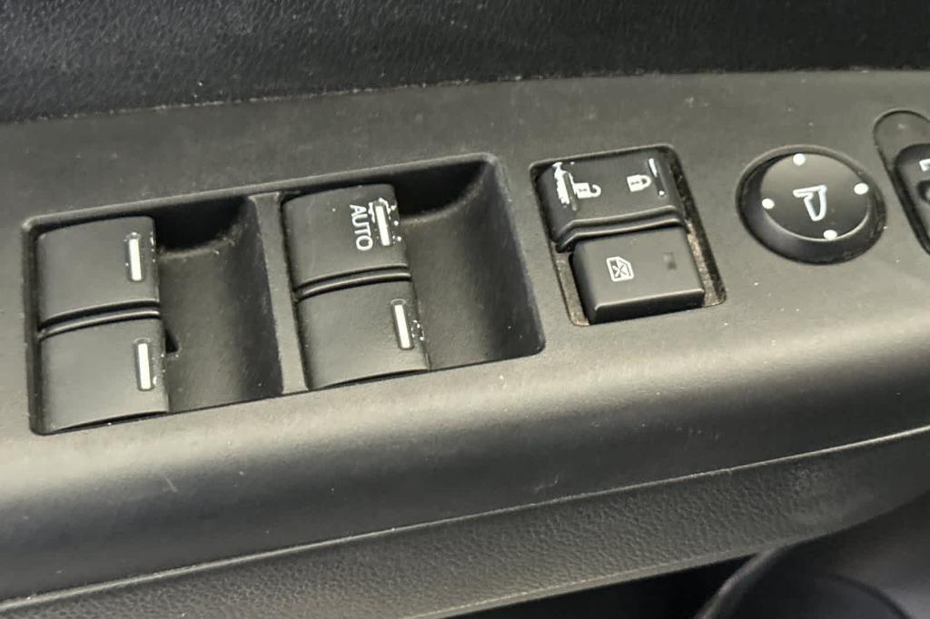 used 2016 Honda CR-V car, priced at $16,744