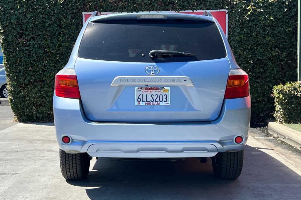 used 2010 Toyota Highlander car, priced at $13,694