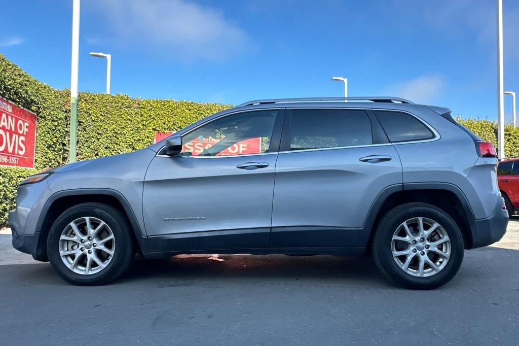 used 2015 Jeep Cherokee car, priced at $9,921