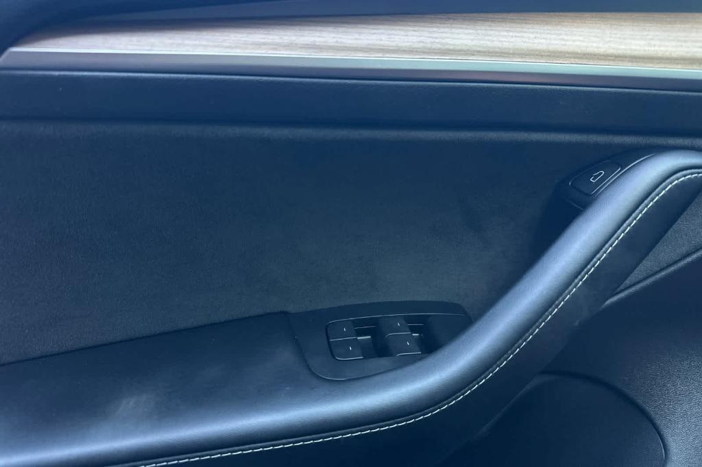 used 2021 Tesla Model 3 car, priced at $22,199