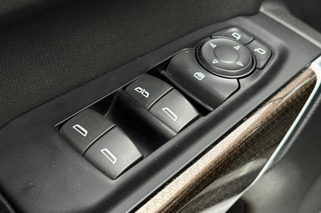 used 2019 Chevrolet Silverado 1500 car, priced at $25,368