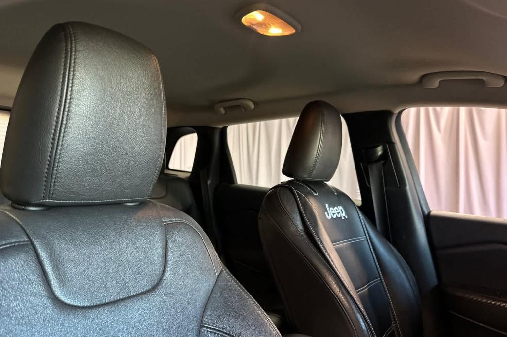 used 2014 Jeep Cherokee car, priced at $8,942