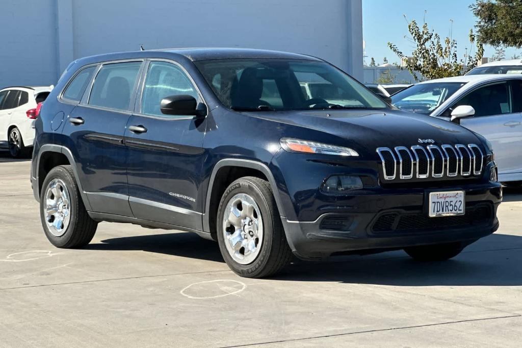 used 2014 Jeep Cherokee car, priced at $8,942