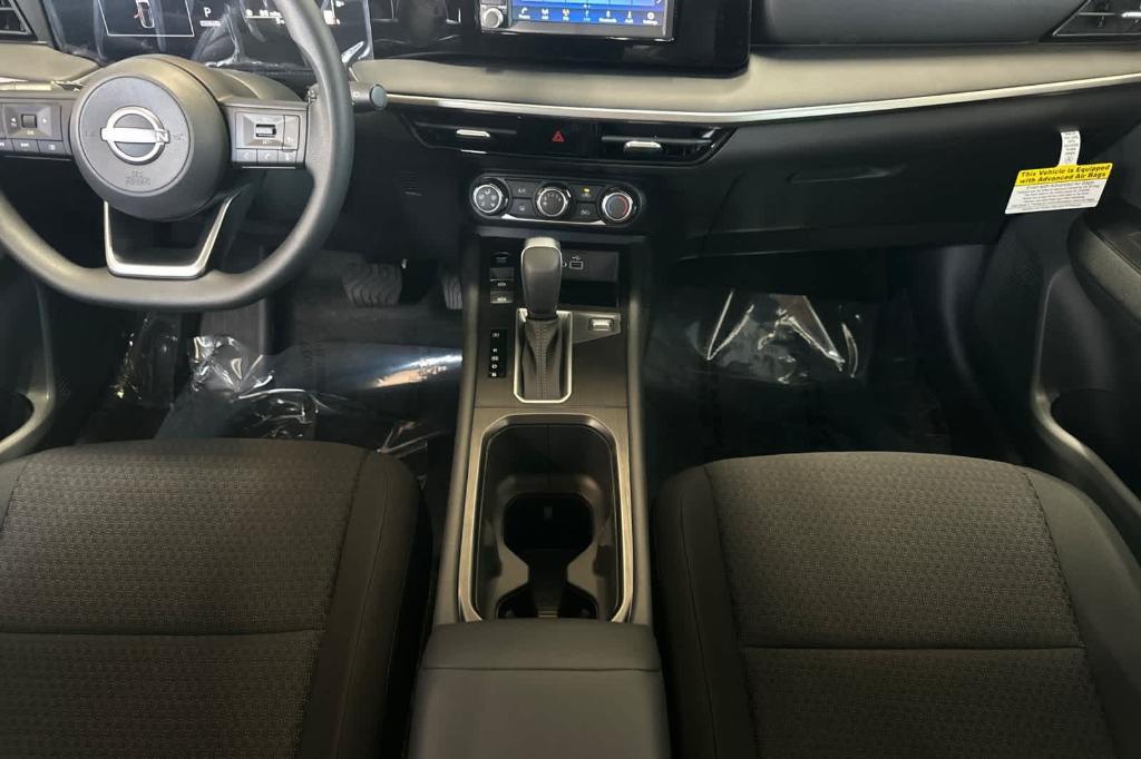 new 2025 Nissan Kicks car, priced at $23,150