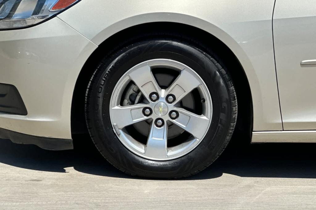 used 2015 Chevrolet Malibu car, priced at $7,995