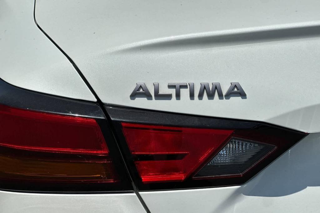 used 2023 Nissan Altima car, priced at $25,862