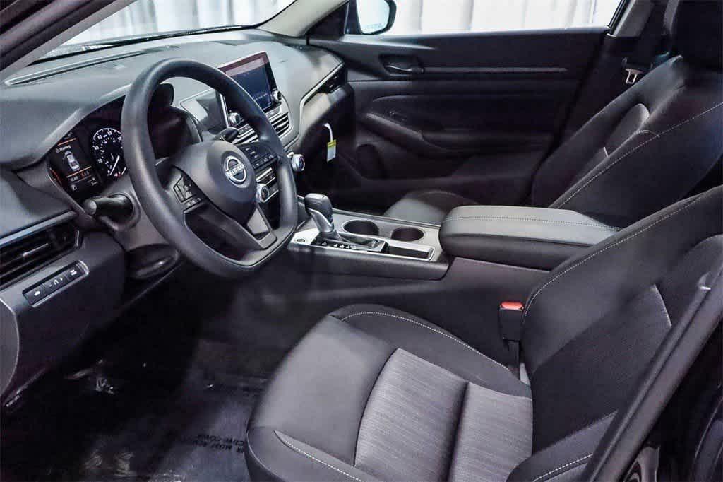 new 2025 Nissan Altima car, priced at $26,158