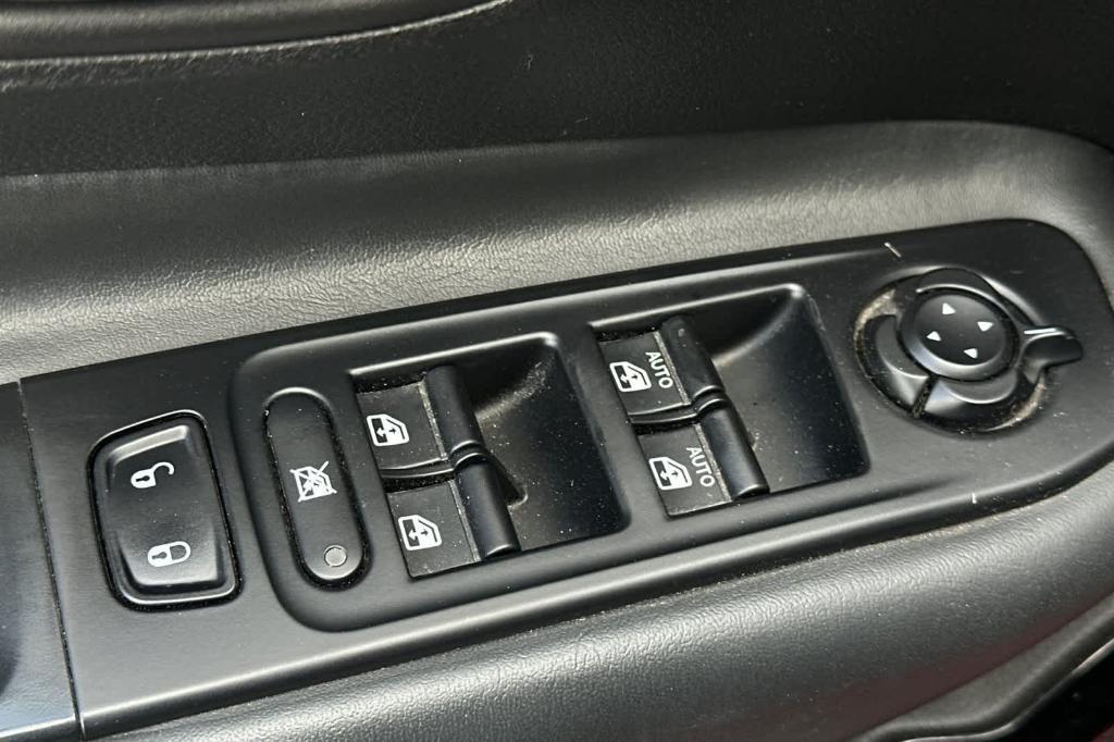 used 2018 Jeep Renegade car, priced at $13,521