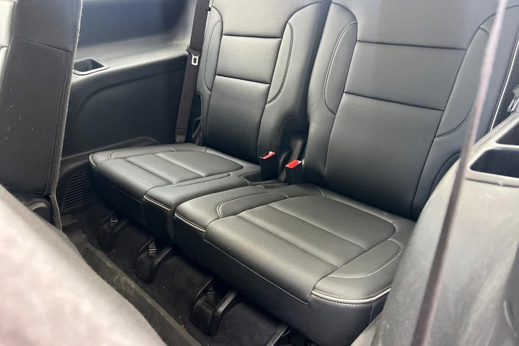 used 2021 GMC Acadia car, priced at $20,901