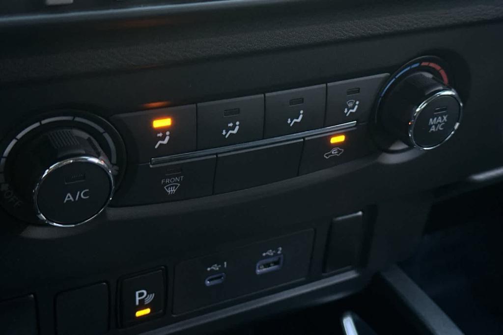 new 2025 Nissan Frontier car, priced at $35,421