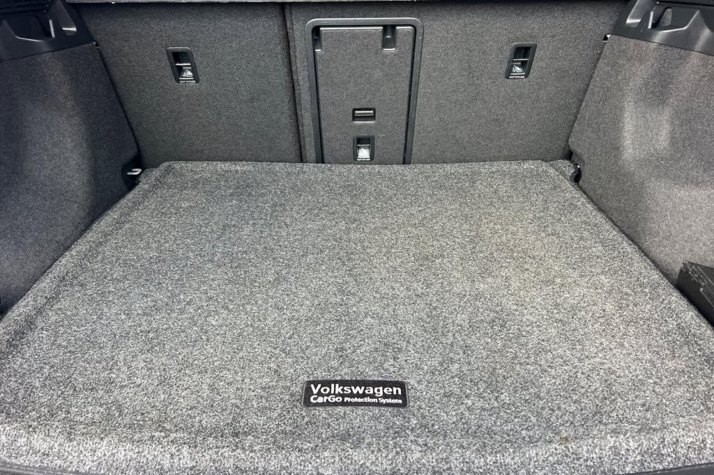 used 2021 Volkswagen ID.4 car, priced at $18,773