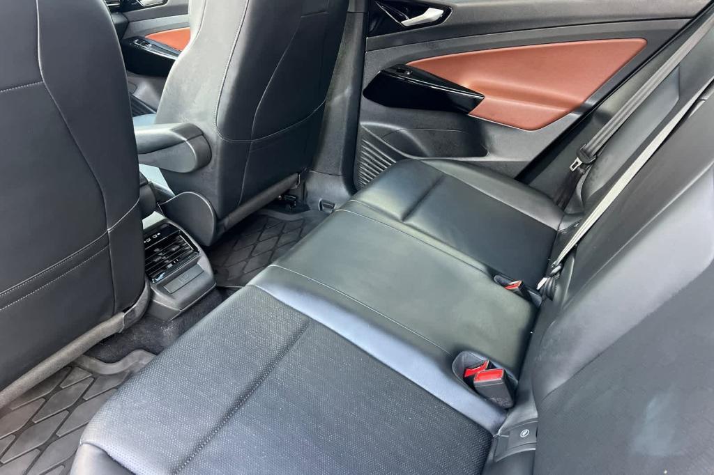 used 2021 Volkswagen ID.4 car, priced at $18,773