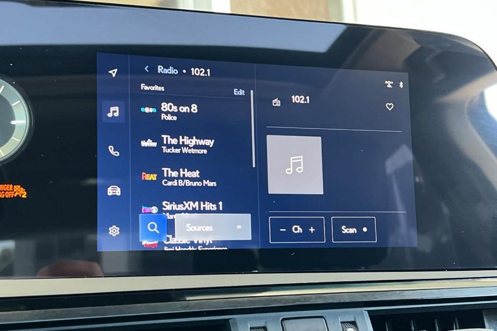 used 2025 Lexus ES 350 car, priced at $42,867