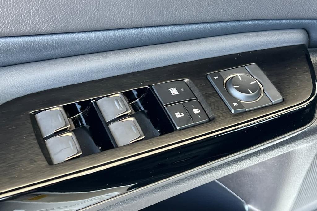 used 2025 Lexus ES 350 car, priced at $42,867
