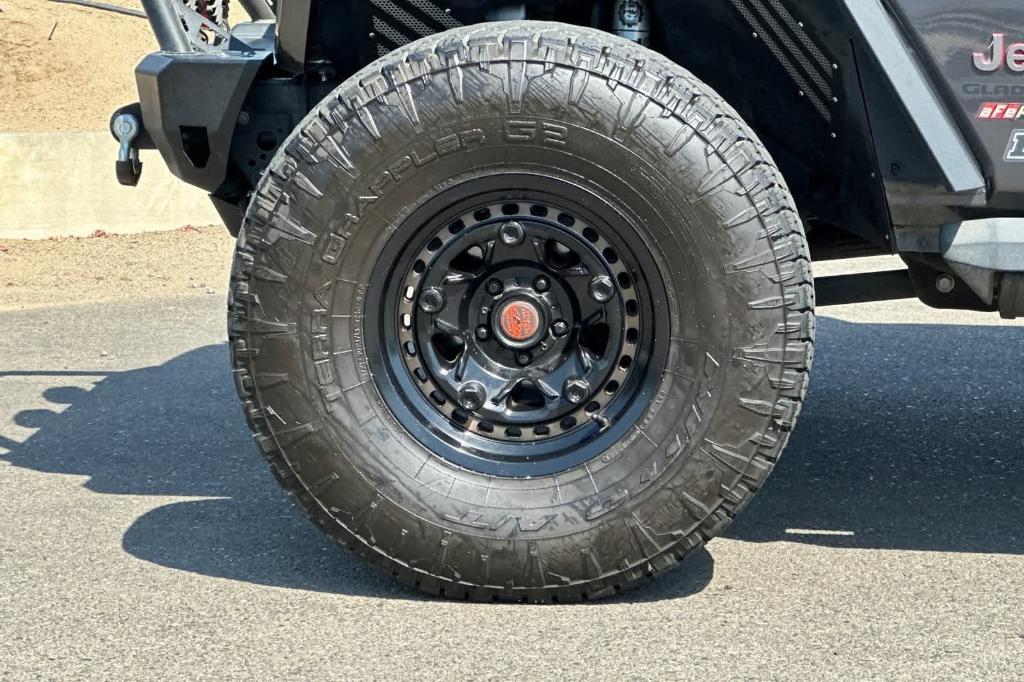 used 2020 Jeep Gladiator car, priced at $28,161